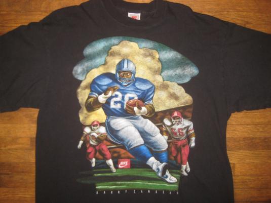 barry sanders t shirt