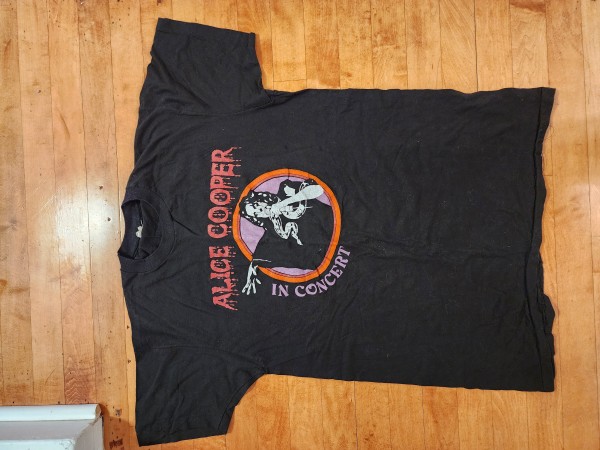 Alice Cooper In Concert T-shirt