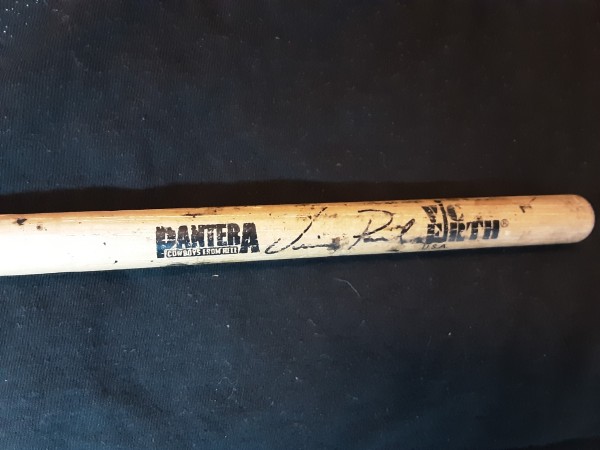 1994 Pantera Far beyond driven concert t + drum stick