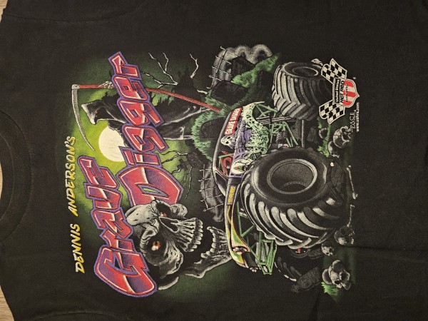 Fake Grave Digger tee?