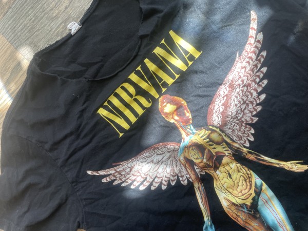 Is this nirvana t shirt real? or a bootleg/reprint