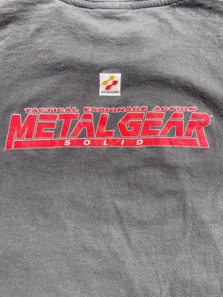 Selling METAL GEAR SOLID 1 promo t shirt