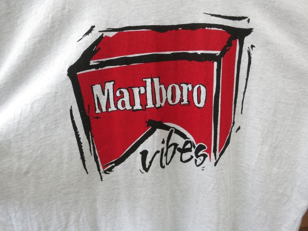 2 tshirt Marlboro , fruit of the loom