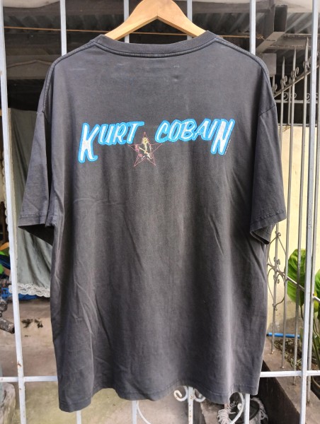 Giant Kurt Cobain shirt Legit Check