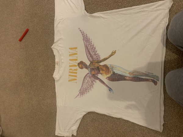 nirvana in utero tee. Is this a legit tour  T-shirt?