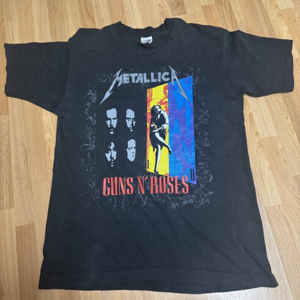 Vintage Metallica/GNR 1992 Fruit of the Loom Tag