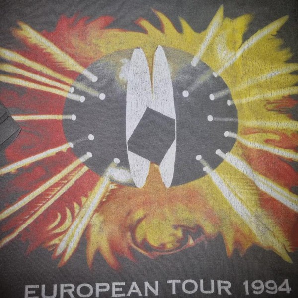 Check on a Pink Floyd 1994 European Tour Brockum tag