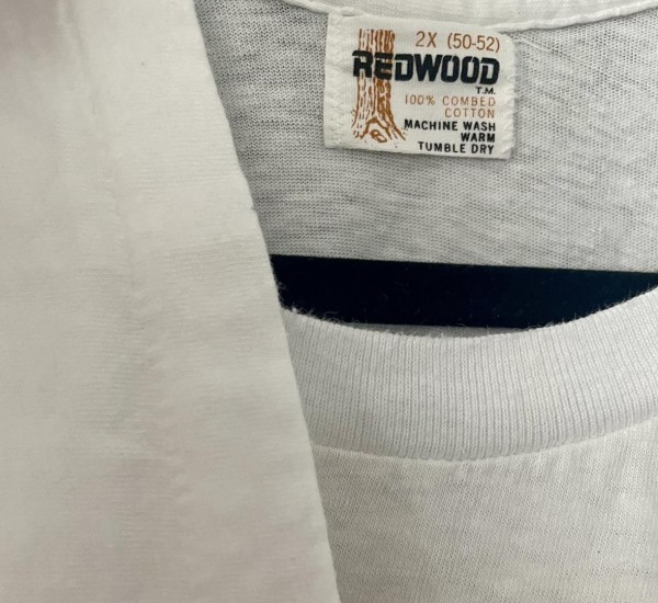 REDWOOD t-shirt tag