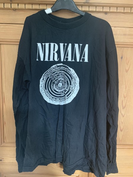 My old Longsleeve Nirvana 1989 Vestibule T-Shirt