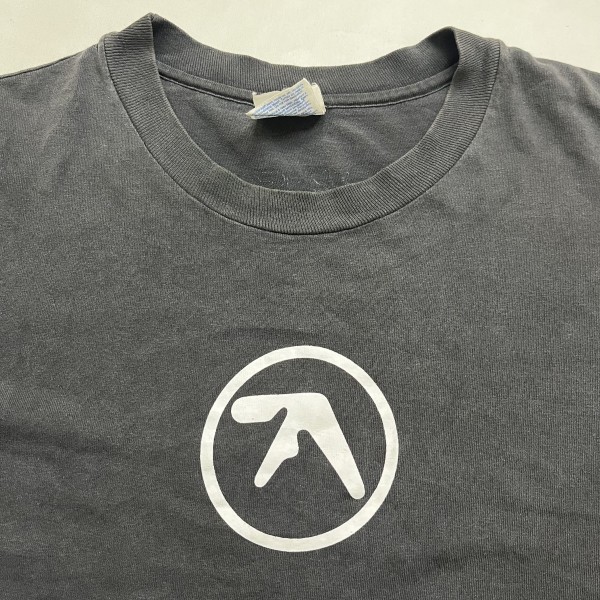 Legit Check : Aphex Twin Hanes tag mid 90s