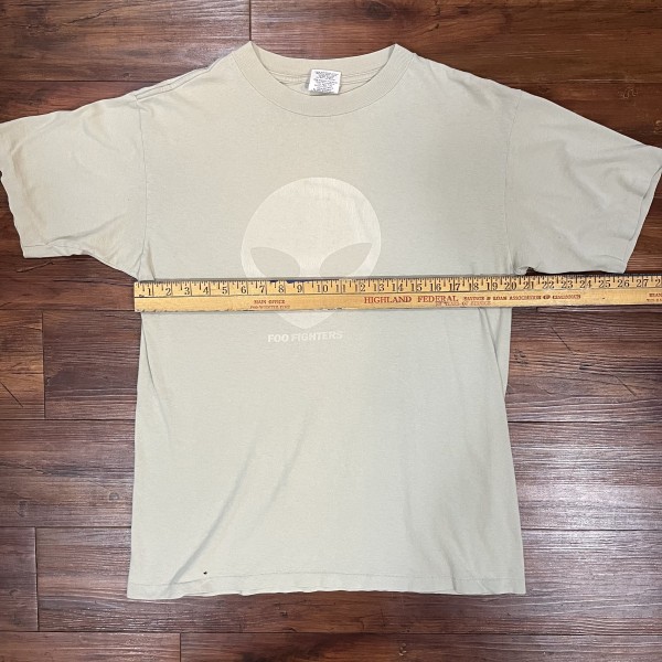 Legit Check 1995 Foo Figthers Roswell Records T-Shirt