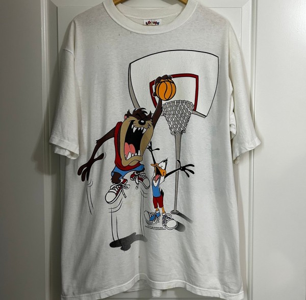 Looney Tunes Basketball Taz Daffy T-Shirt