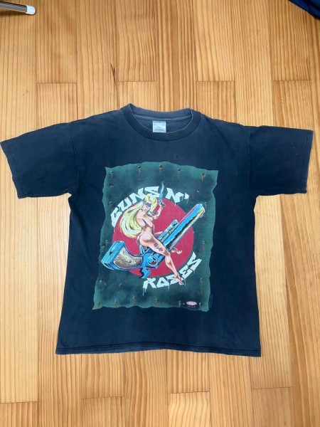 Legit check 1991 guns n’ roses promo tour tee  by brockum “silver tag”