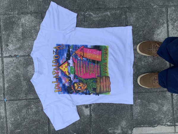 1996 lollapalooza t-shirt