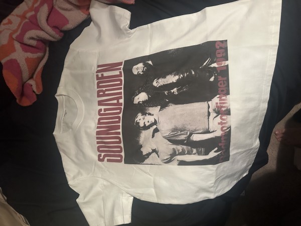 Soundgarden Badmotorfinger 1992 shirt, legit?