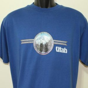 Utah snowy mountains vintage blue t-shirt Large