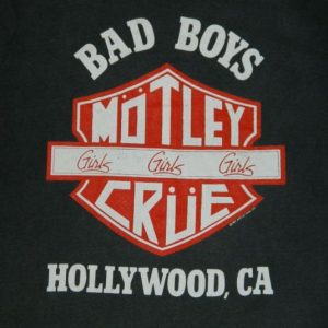 Vintage MOTLEY CRUE BAD BOYS 1987 TOUR T-Shirt XL