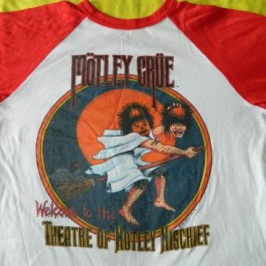 Vintage MOTLEY CRUE HALLOWEEN 1985 CONCERT JERSEY T-Shirt