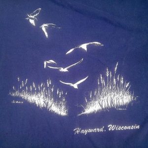 Vintage 1986 Hayward Wisconsin tourism america t-shirt