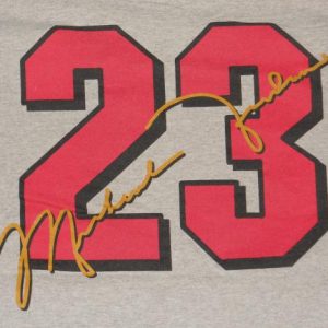 90's NIKE MICHAEL AIR JORDAN #23 CHICAGO BULLS VINTAGE T SHI