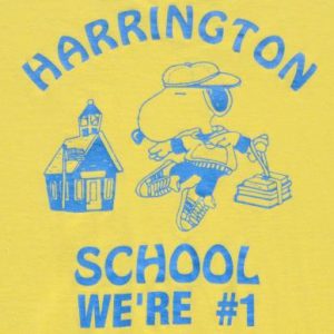 Vintage 1990s Harrington School Snoopy Yellow T-Shirt XL