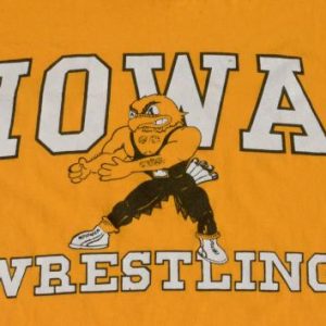 Vintage 1980s Iowa Wrestling Gold T-Shirt XL