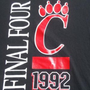 Vintage 1992 Cincinnati Bearcats Final Four T-Shirt