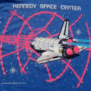 Vintage 1980s Space Shuttle Kennedy Space Center T-Shirt M/L