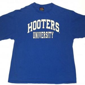 Vintage 1990's Hooters University t-shirt