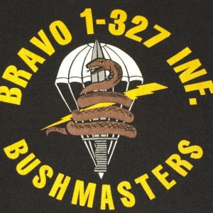 VTG 1980s Bravo Company 1-327 Airborne Bushmasters T-Shirt