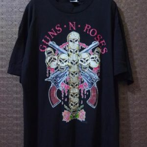 1991 GUNS N' ROSES Use Your ILLusion TOUR T-SHIRT GNR