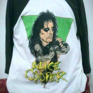 VINTAGE 1986 ALICE COOPER TOUR JERSEY T-SHIRT!