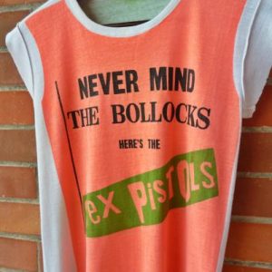 VINTAGE 1977 THE SEX PISTOLS NEVERMIND THE BOLLOCKS T-SHIRT