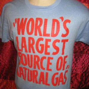 This vintage 1980's t-shirt is about farts. L XL