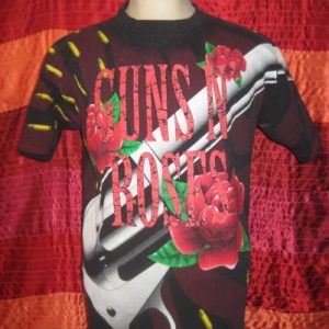 Vintage 1993 Guns N Roses all-over print t-shirt