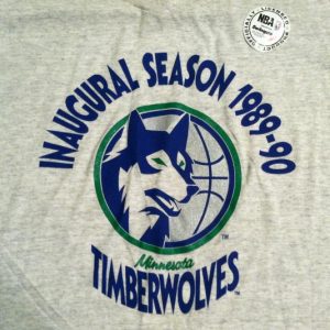 Vintage 1989-1990 Minnesota Timberwolves basketball t-shirt