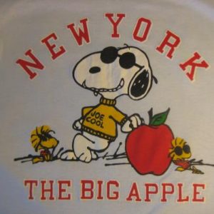 Vintage 1980's New York Snoopy t-shirt, soft and thin, L XL