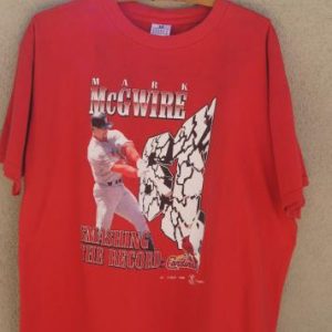 Vintage Mark McGwire Smashing The Record Cardinals 1998 Tee