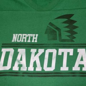 vintage und university NORTH DAKOTA fighting sioux t-shirt