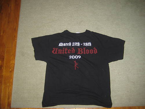 Vintage Trapped Under Ice United Blood shirt tee