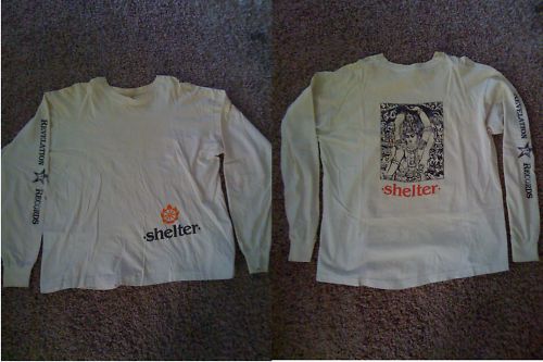 Vintage I Need Your Shelters. tee