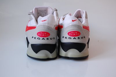 test Imprisonment nationalism Vintage Nike Air Pegasus (1993) Sneakers Shoes