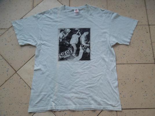 VINTAGE SEIGE PROMO TOUR DROP DEAD E.P T-SHIRT | Defunkd