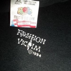 VINTAGE FASHION VICTIM 1994 PUNK T-SHIRT