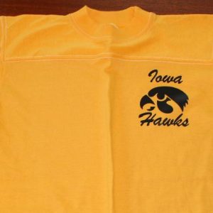 University of Iowa Hawkeyes vintage t-shirt tall S/XS