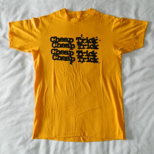Vintage CHEAP TRICK EARLY 80S GOLD TOUR T-Shirt | Defunkd
