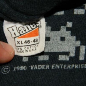 Vintage SPACE INVADERS 80s MASTER VADER T-Shirt video game