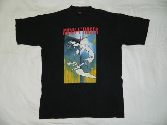Vintage GUNS N ROSES RARE 1993 TOUR T-Shirt concert 90s | Defunkd