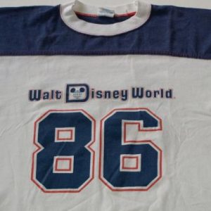 Vintage 1980s 86 Walt Disney World T Shirt White Blue