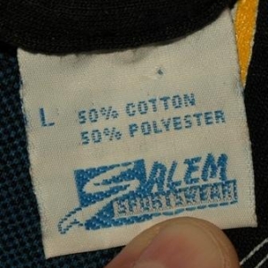 Single stitch on Salem sportswear tag, officially licensed by NBA :  r/VintageTees